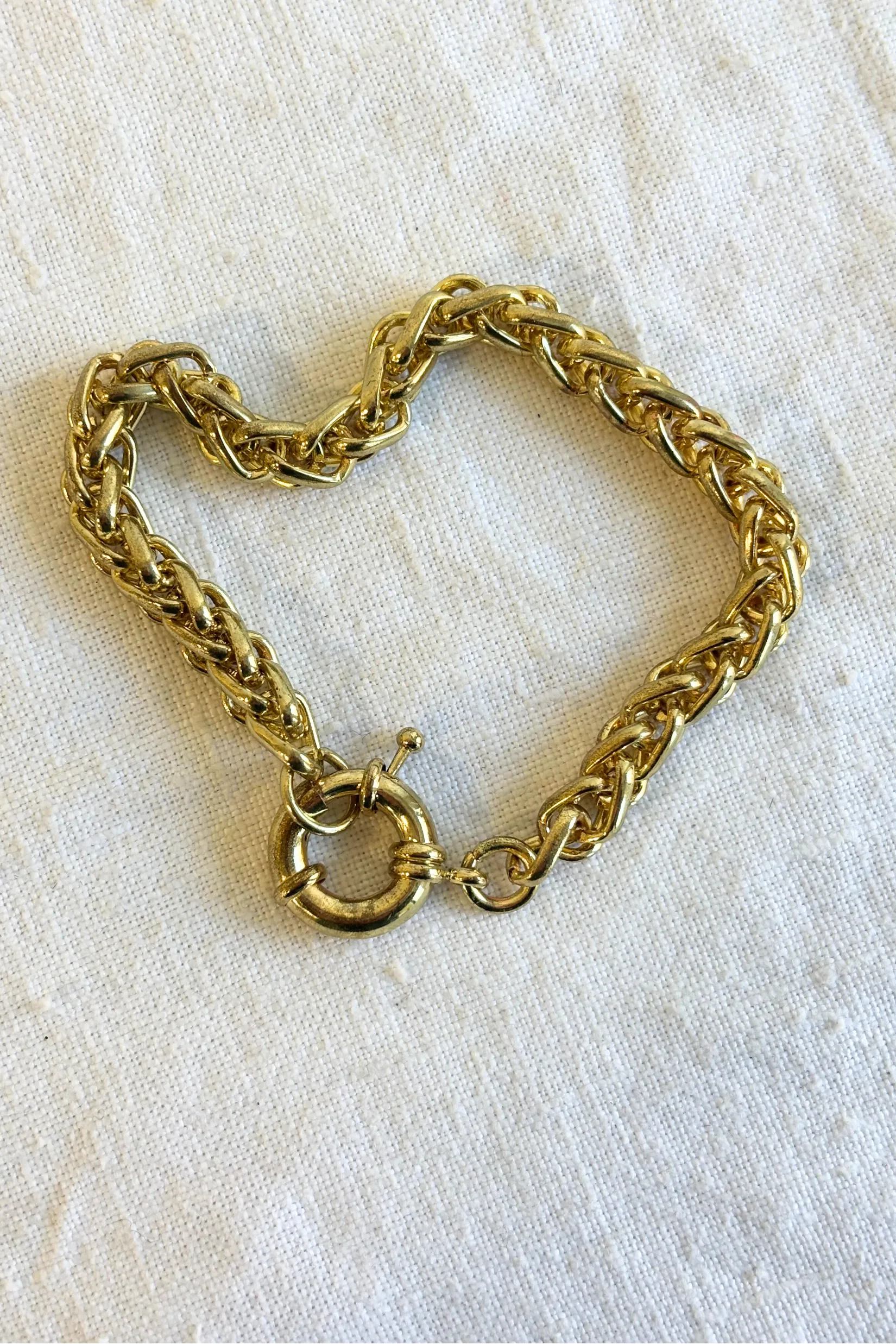 Beautiful golden chunky chain bracelet