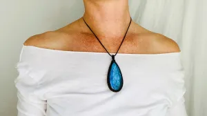 Labradorite Pendant Necklace.