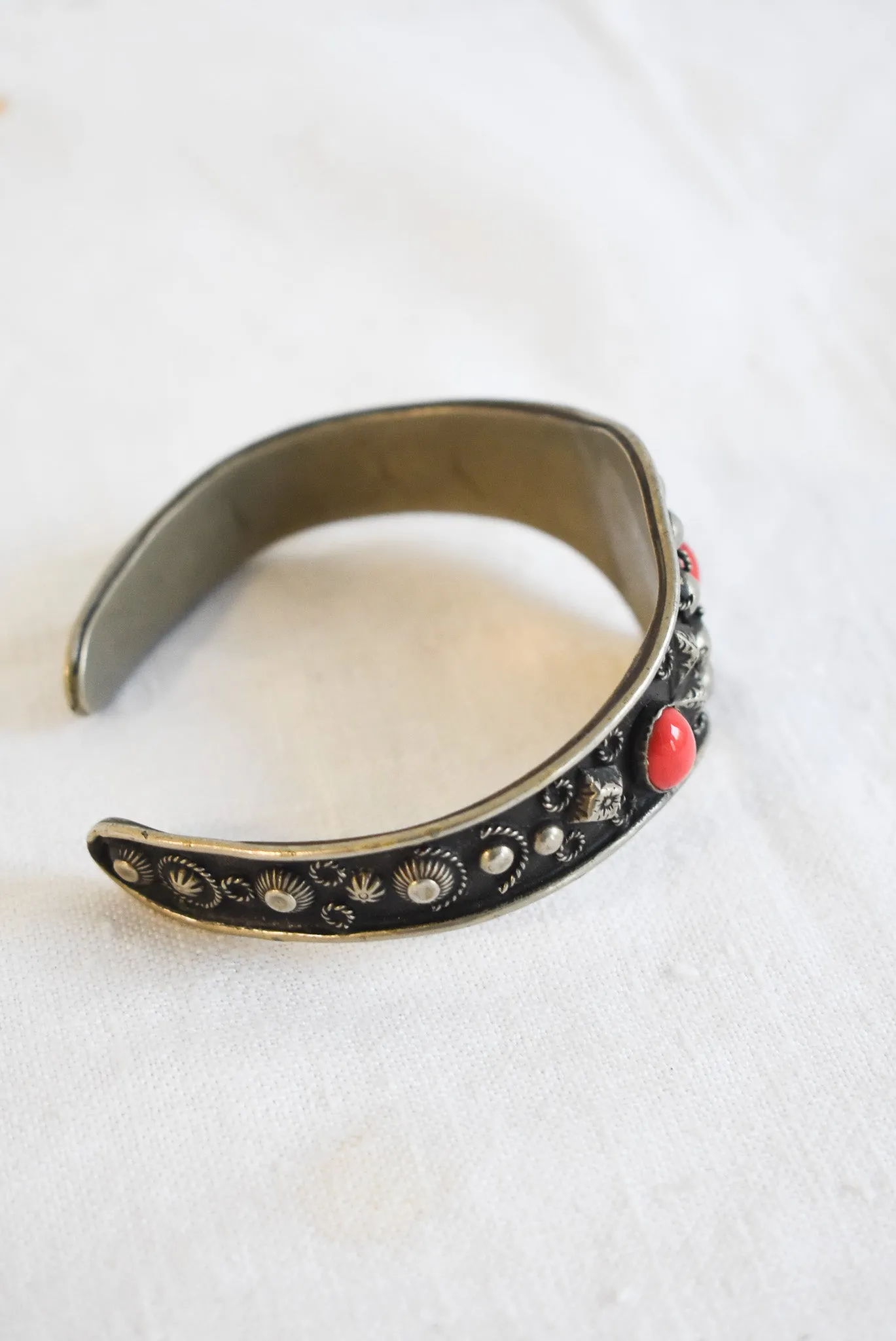 Regal red beaded arm band