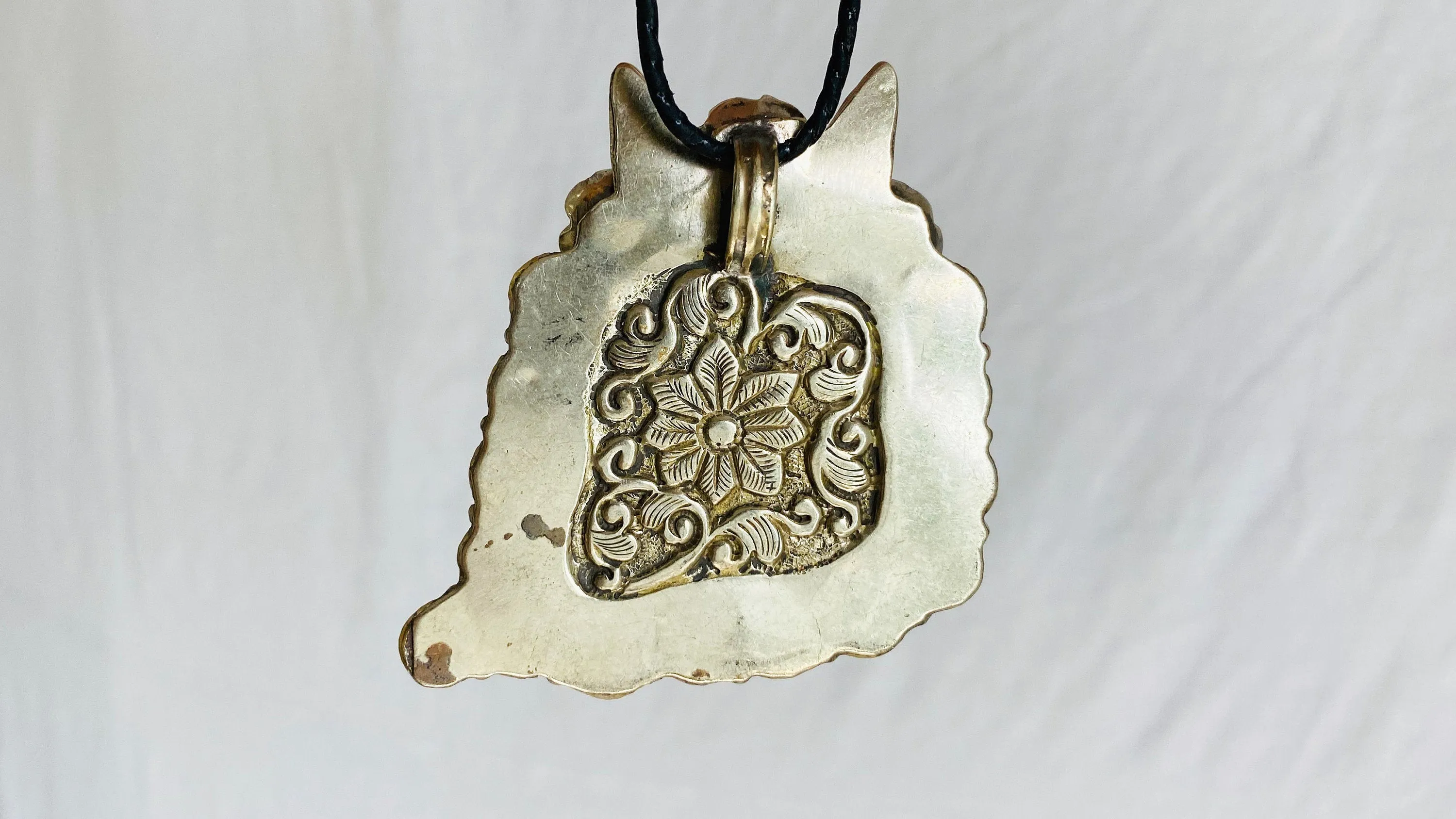 Turquoise & Coral Pendant Necklace. Nepalese